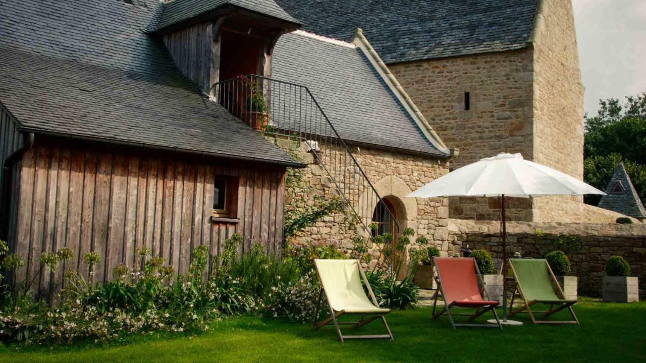 Manoir De L'Isle Hotel Ploumilliau Exterior foto